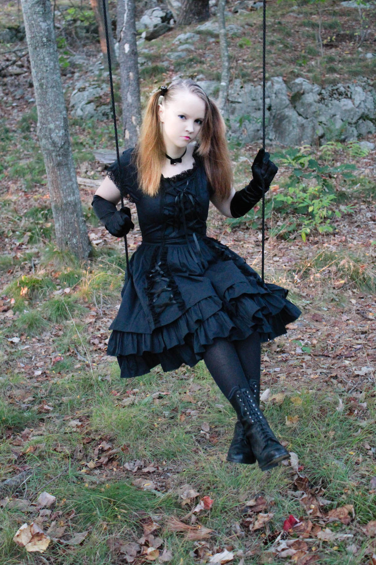 Gothic Lolita on the swing